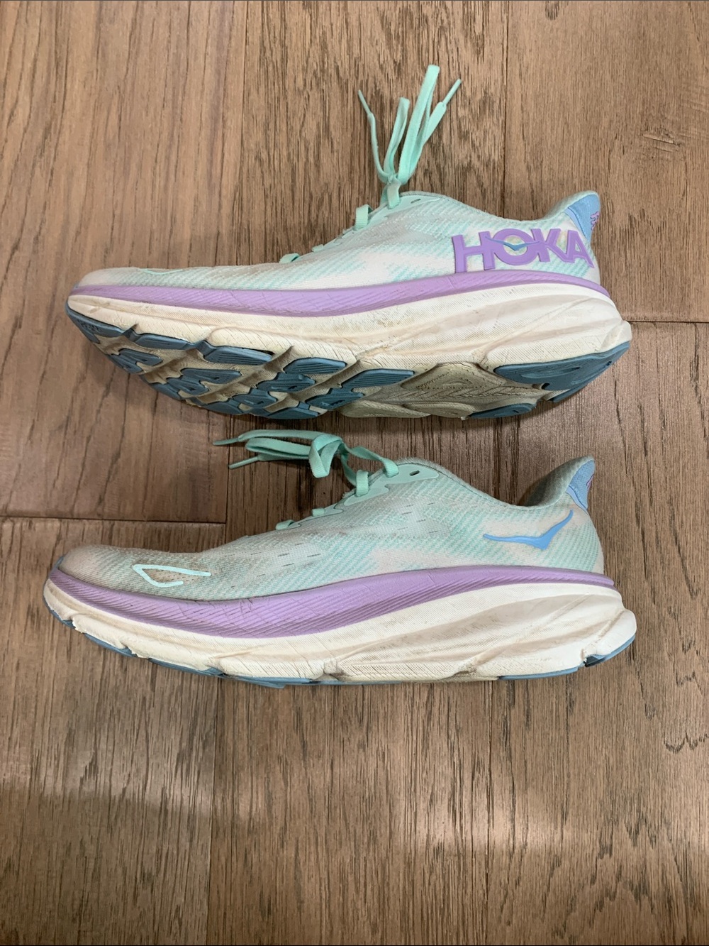 Hoka Women's Clifton 9 Sunlit Ocean Lilac Mist Size 11 - Picture 3 of 8